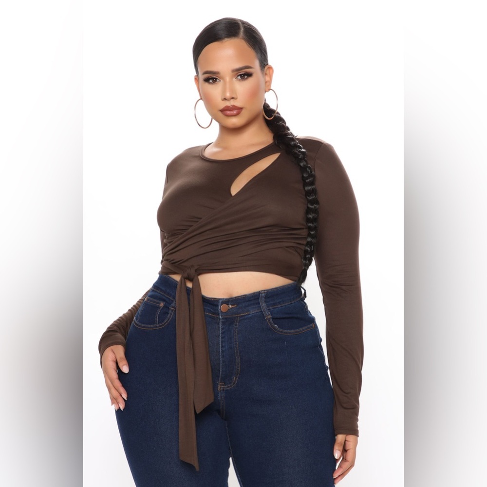 Cutout Wrap Crop Top